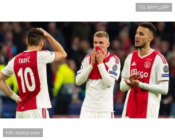 阿贾克斯荷甲竞争力下滑趋势持续，对赛季表现造成制约